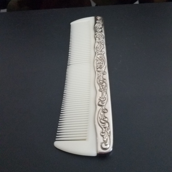 Vintage Silver-Plated Vanity Brush and Comb - Picture 4 of 4